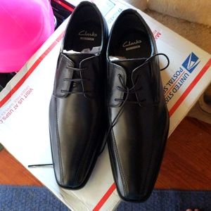 CLARKS Men’s shoes